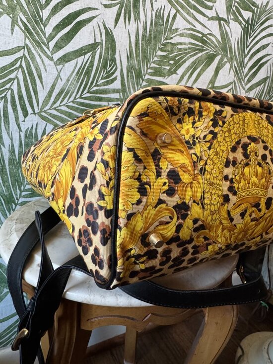 Vintage Gianni Versace Leopard & Baroque Crown Drawstring Backpack main image 16